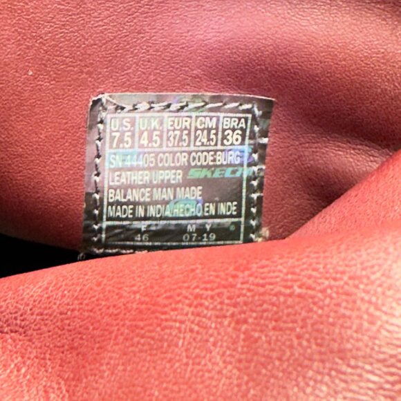 SKECHERS Women’s Boots Burgundy Leather Slouchy Ankle Cuffed Rear Zip Size 7.5M - Picture 12 of 13